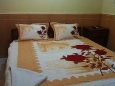 Phnom Pros Hotel Кампонг Чам Екстериор снимка